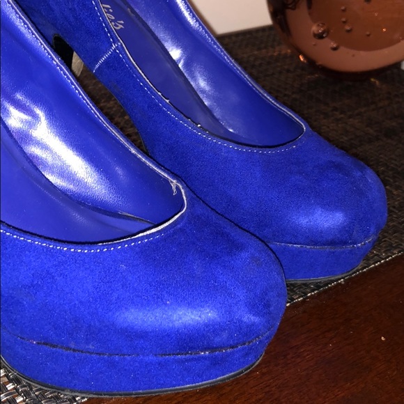 Suede Blue! - Picture 7 of 10